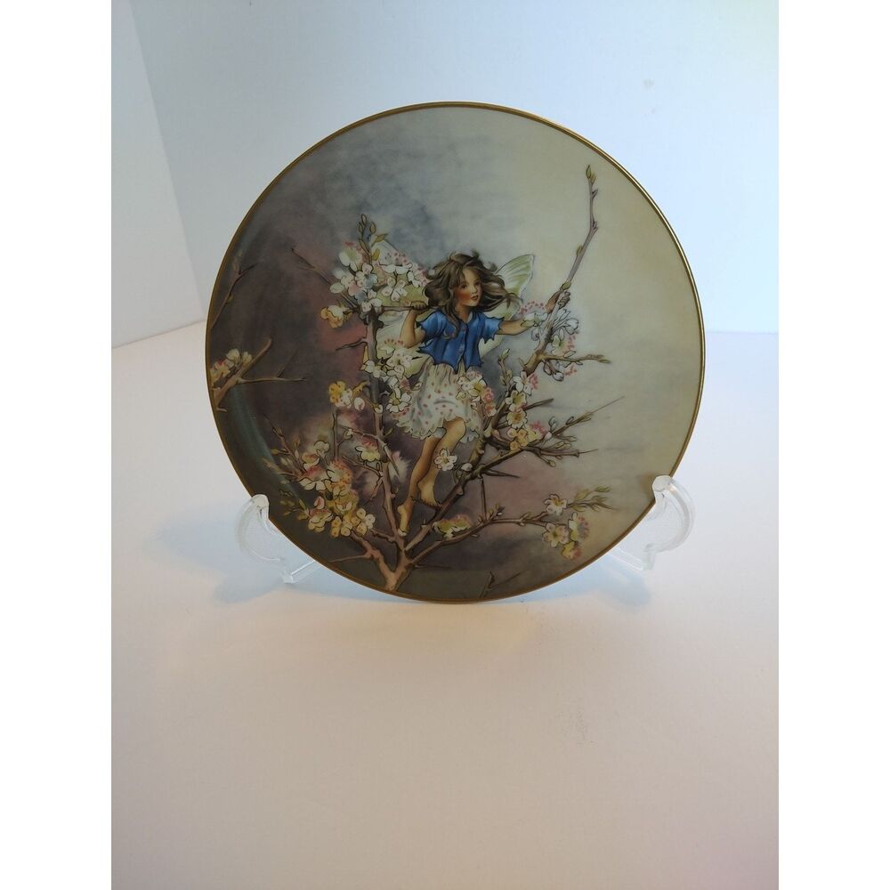 VTG Collector's Plate "The Blackthorn Fairy" Villeroy & Boch Heinrich 7.75"D